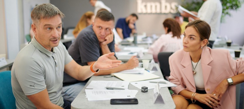 Роль управлінців у розвитку України: програма нового формату